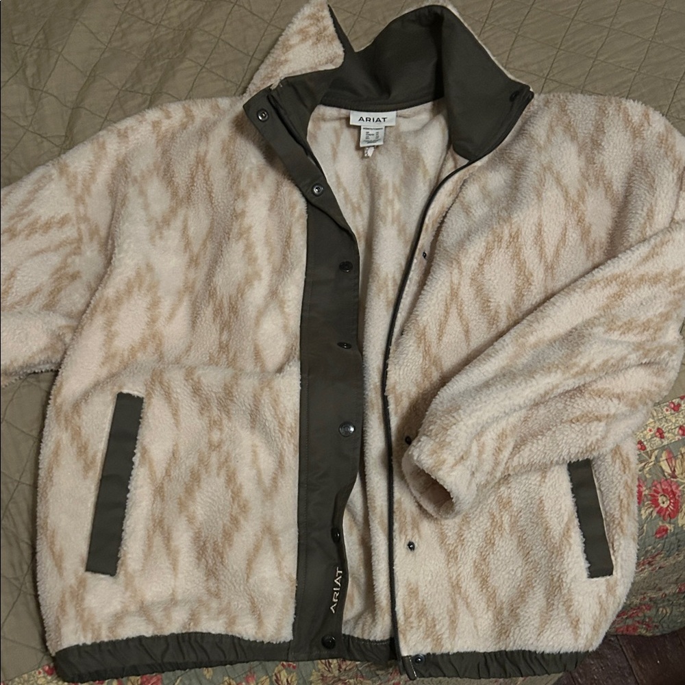 Ariat Cream and Brown Patterned Fleece Jacket